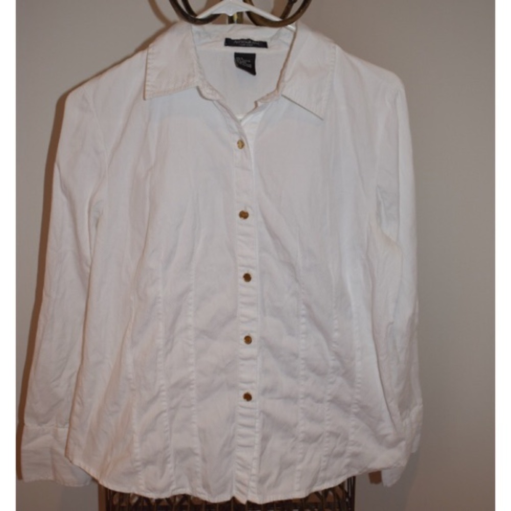 White Designed Button Up Dress Top